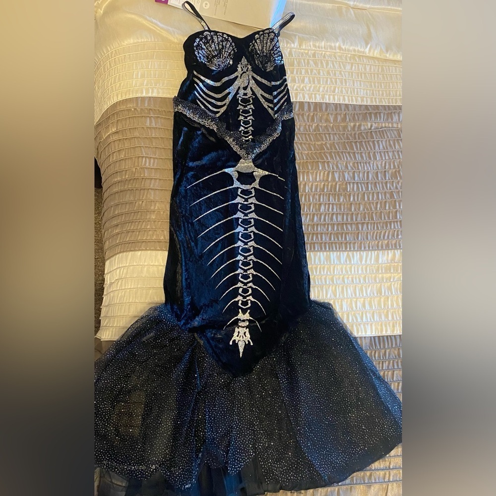 INCHARACTER Skeleton Mermaid - NEW - 2B GIRLS SMALL COSTUME - Picture 7 of 7